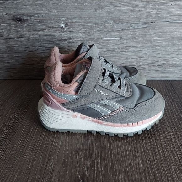 Reebok Classic Nylon Sneaker Shoe Size 6 - Picture 1 of 9